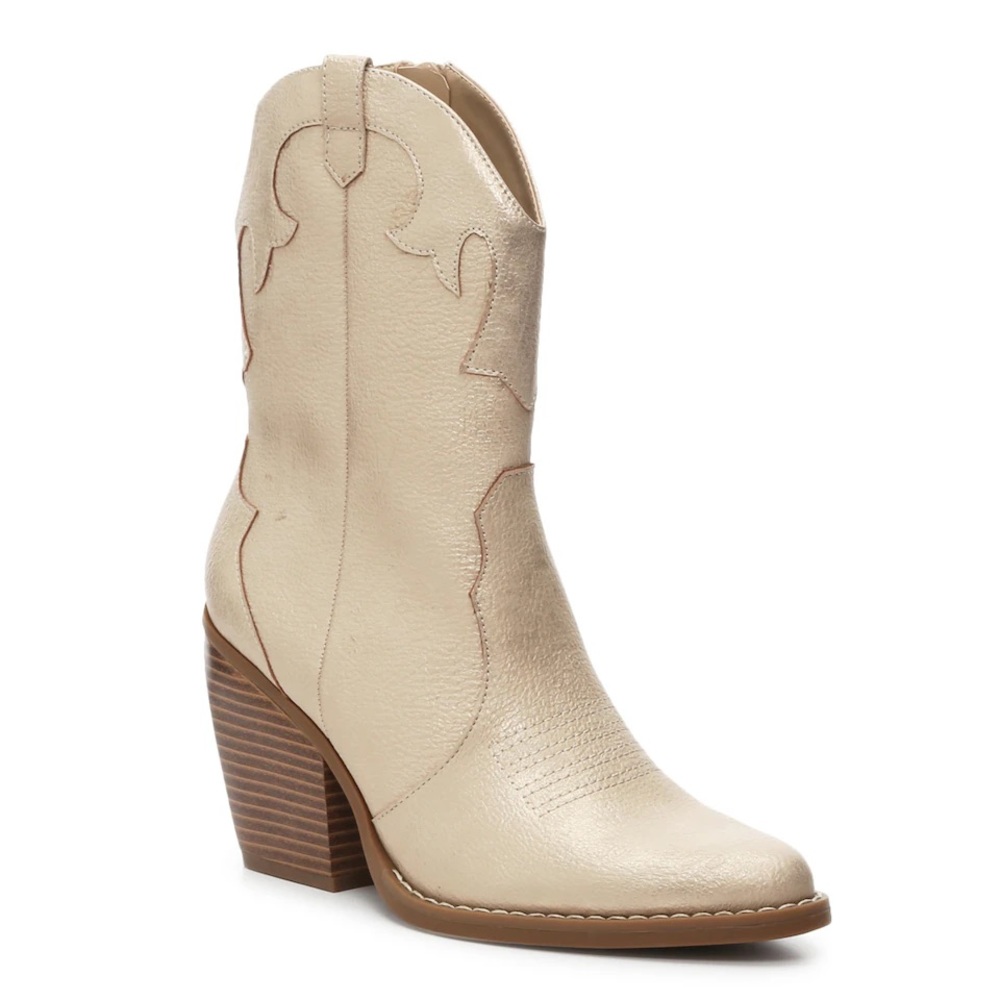 Mix No. 6 Brycen Cowboy Boot in Metallic Gold women's size 8.5